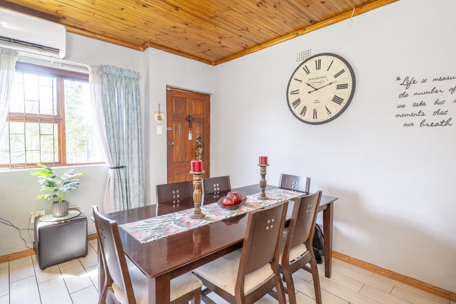 2 Bedroom Property for Sale in Bonnie Brae Western Cape